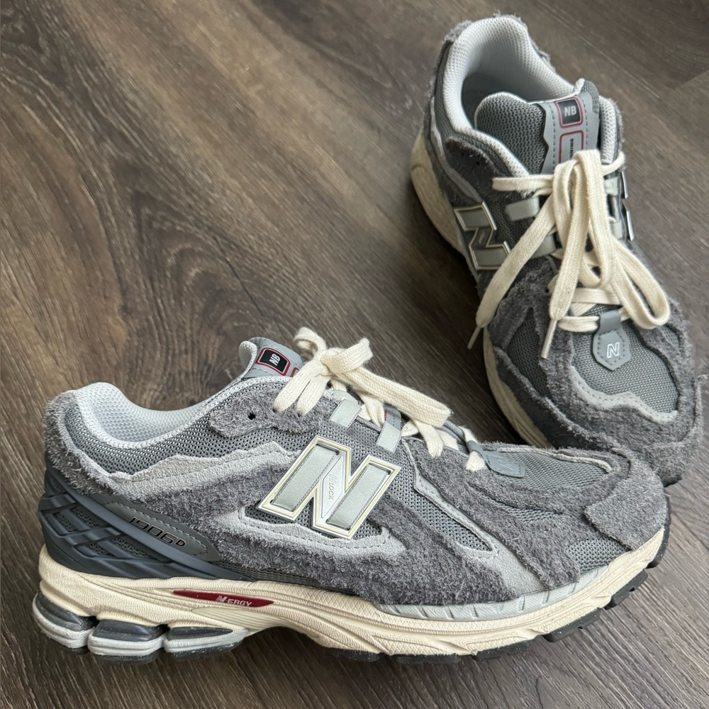 New Balance 1906D 'Protection Pack - Castlerock. Rare find!